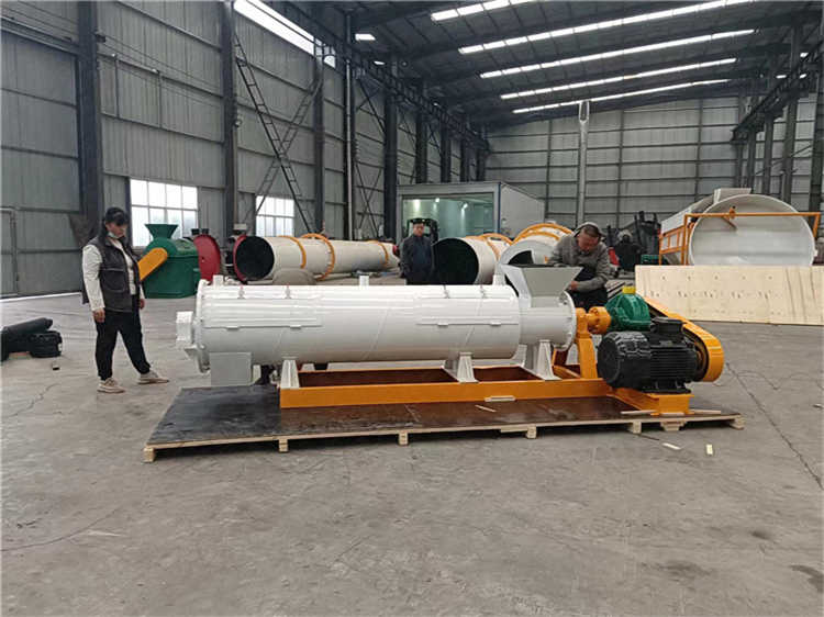 攪齒造粒機顆粒圓滑產(chǎn)量大有機肥雞糞制粒機