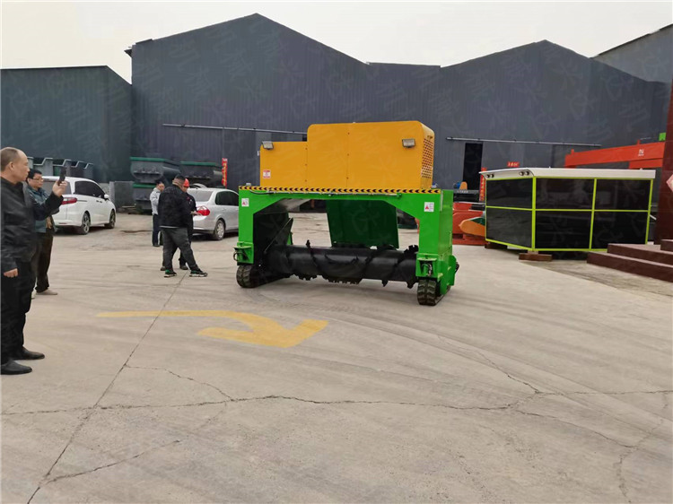無人駕駛條垛式有機肥履帶翻拋機設備