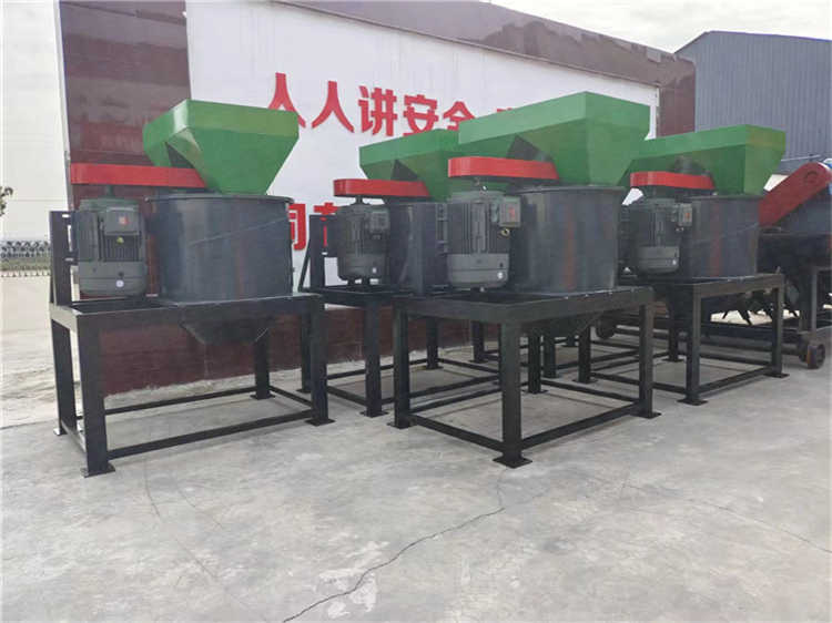 立式粉碎機處理雞糞濕物料設備,有機肥破碎機,淀粉渣破碎肥料設備