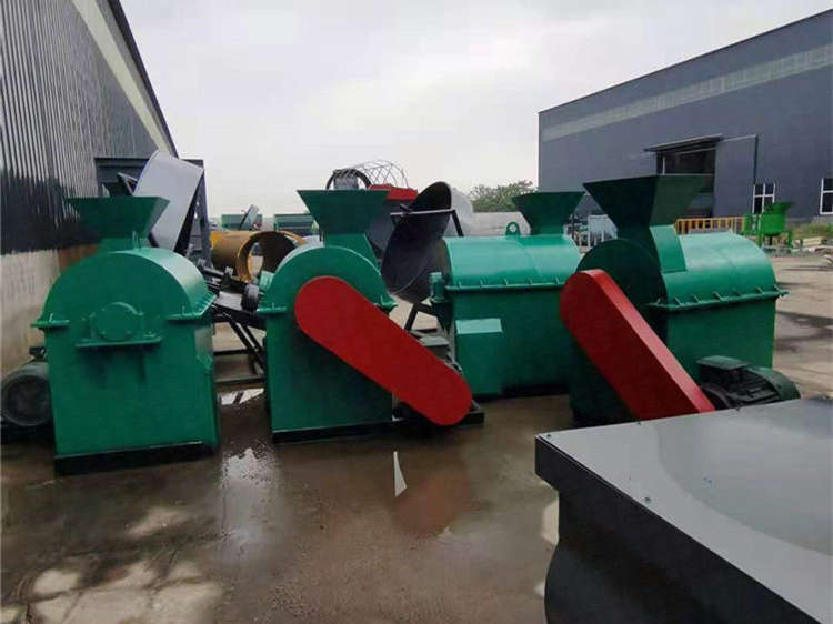 豬糞雞糞有機(jī)肥半濕物料粉碎機(jī),有機(jī)肥堆肥發(fā)酵粉碎機(jī)設(shè)備,生產(chǎn)廠家