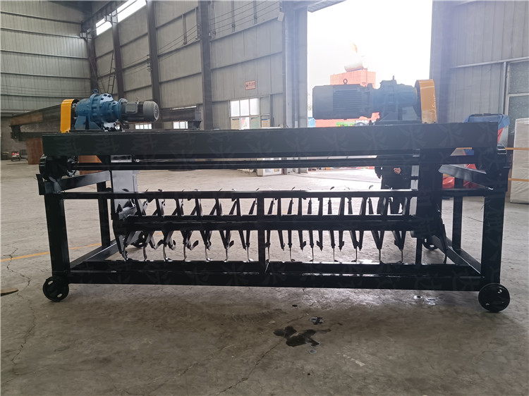 槽式發酵翻堆機,4米5米牛糞羊糞有機肥翻拋機,畜牧業糞便腐熟設備